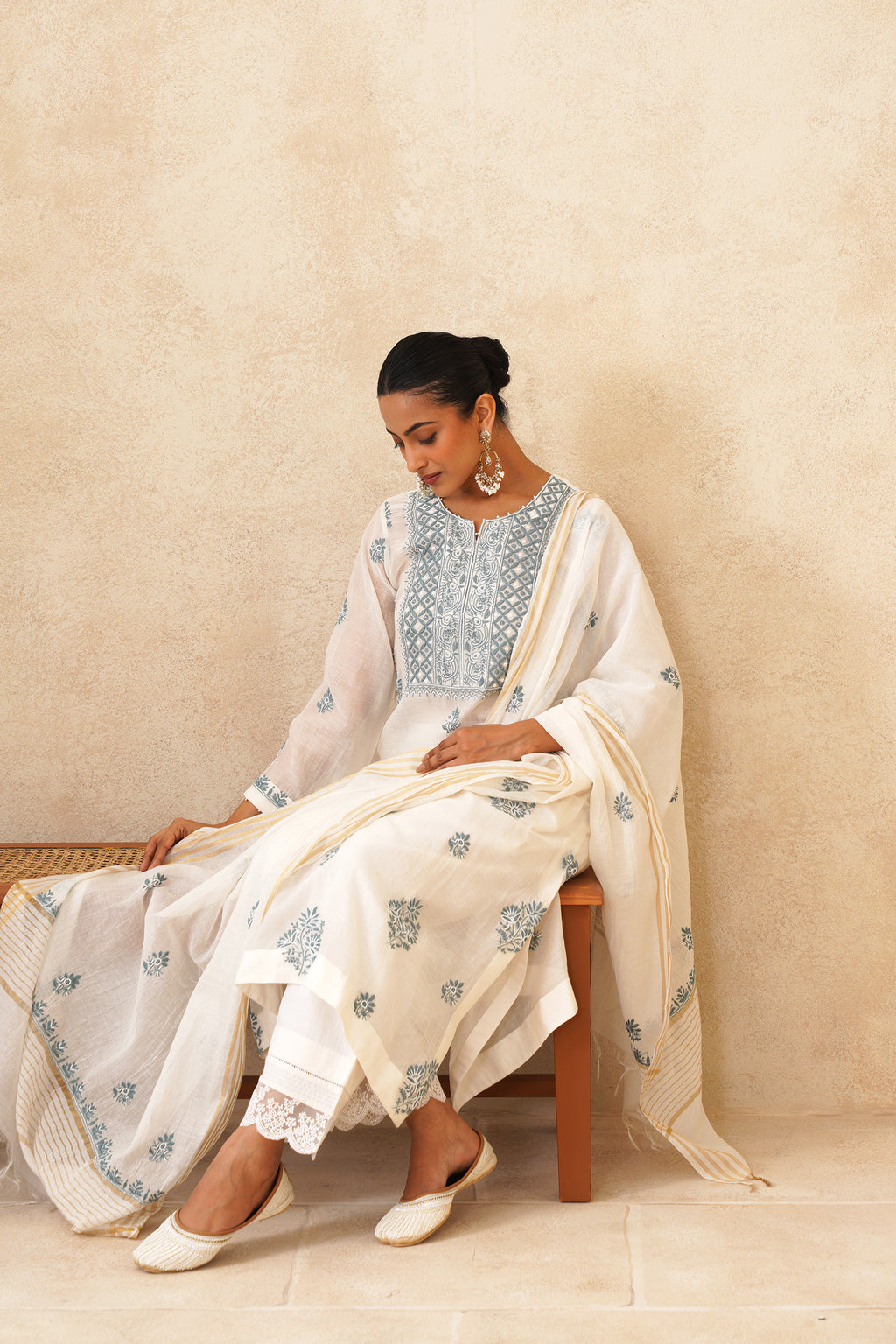 Ishara Mul Chanderi Suit (Ivory)