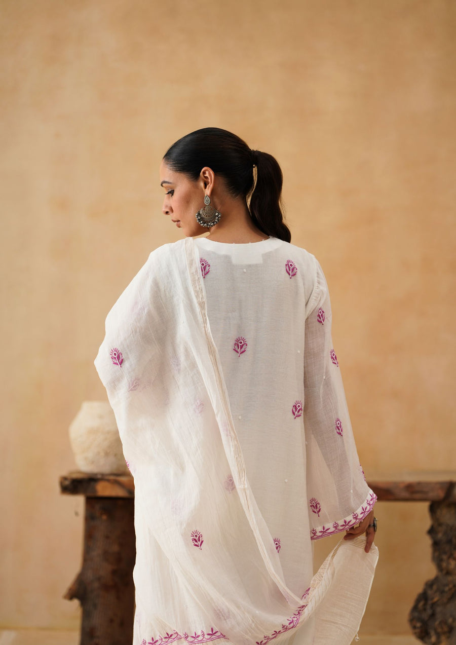 Mul Chikankari Suit Set - White and Pink