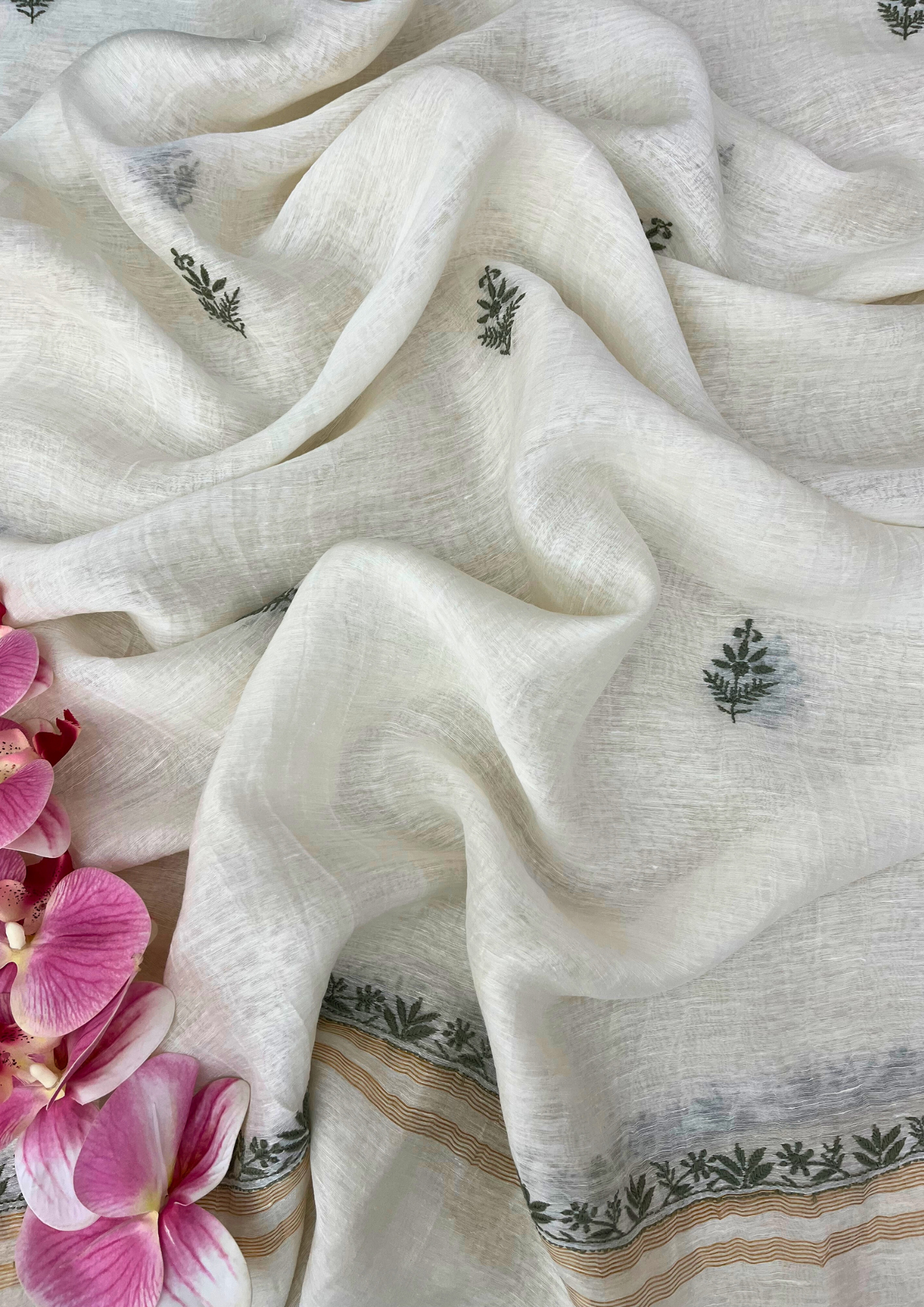 Chikankari Linen Unstitched Suit - White And Green