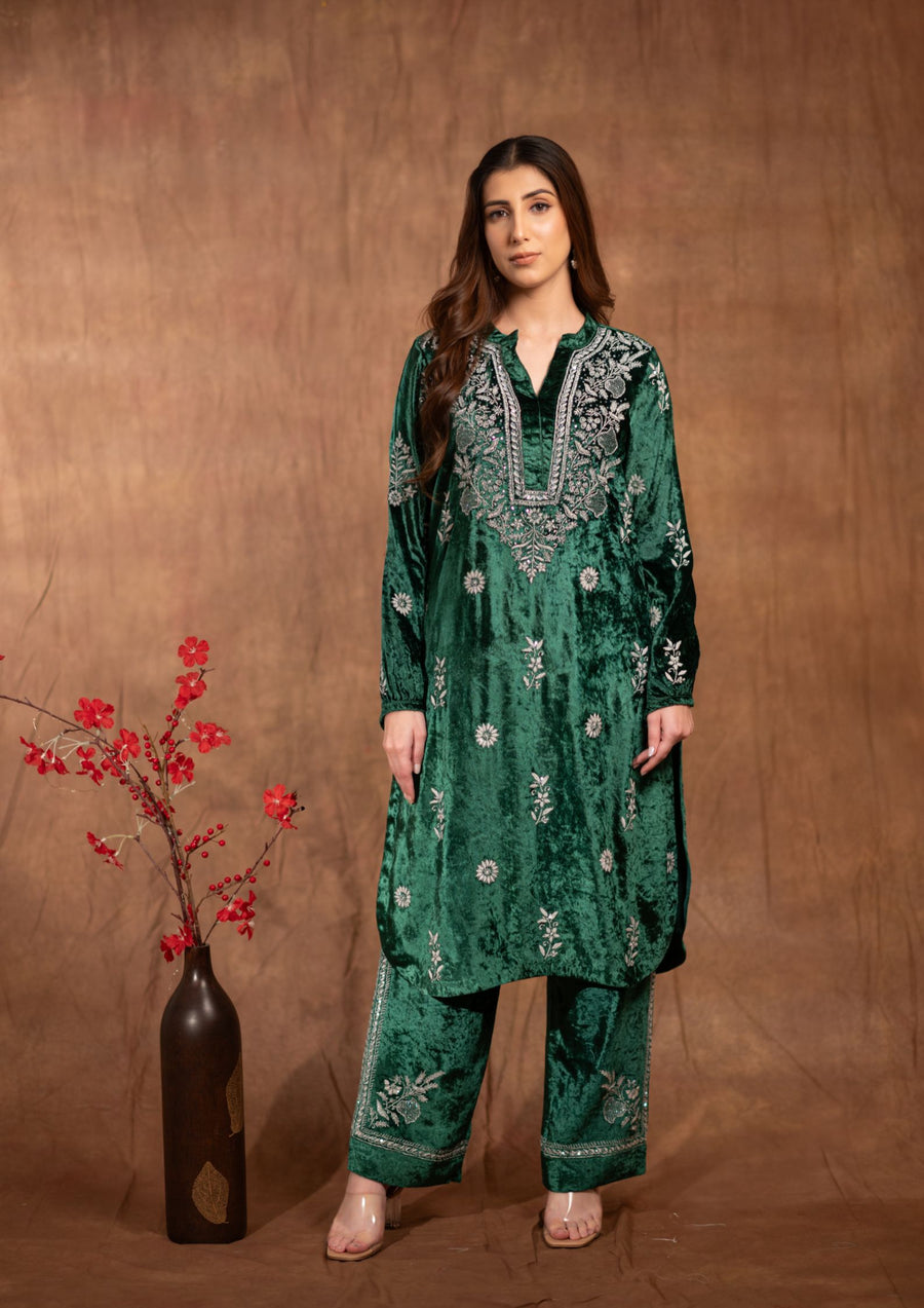 Chikankari Co-ord Set in Velvet Fabric - sc2424240