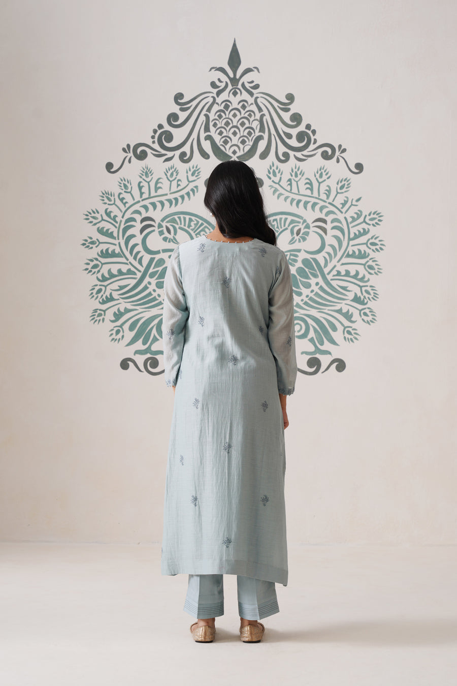 Chikankari Mul Chanderi 3pc Suit - Bluish Grey