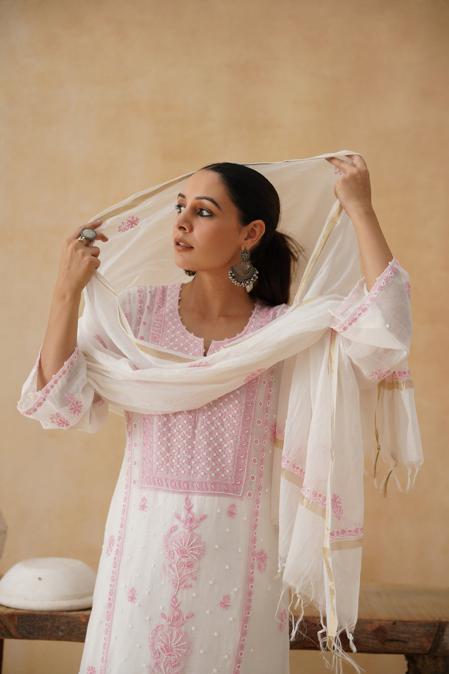Mul Chikankari 3 pc Suit - White and Pink