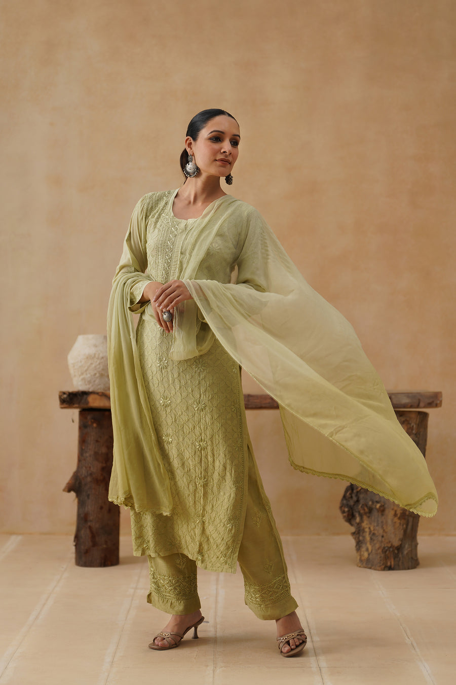 Mul Chikankari 3 pc set - Light Olive