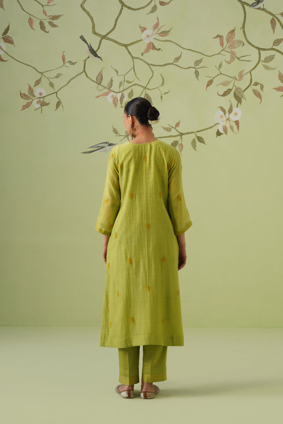 Mul Chanderi Chikankari 3pc Suit - Avocado Green