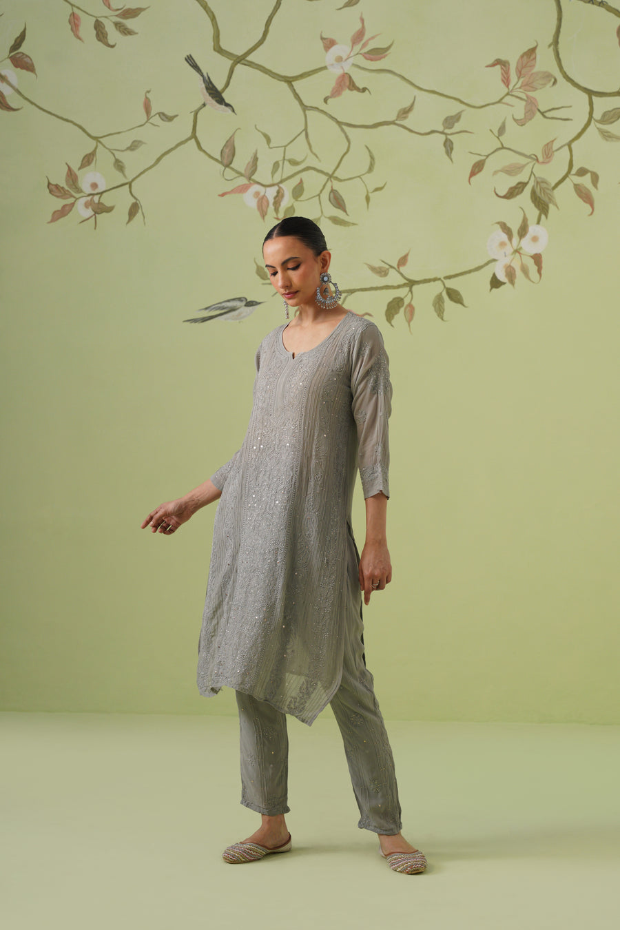 Viscose Chikankari Kurta Pant Set - Grey