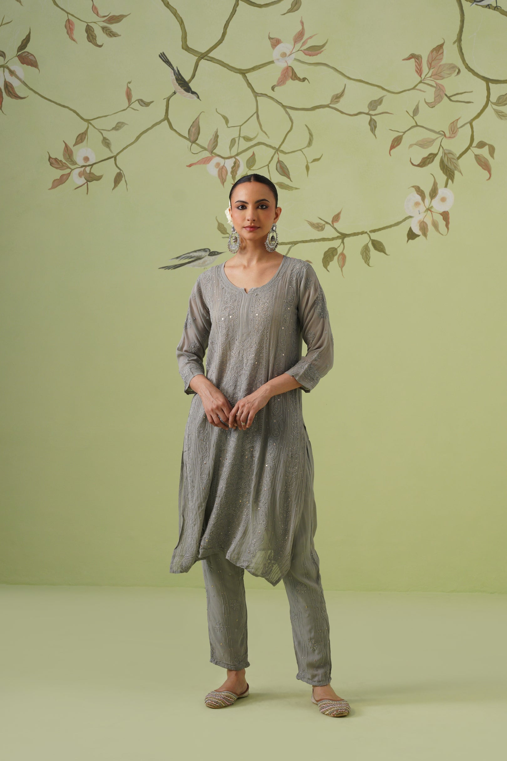 Viscose Chikankari Kurta Pant Set - Grey